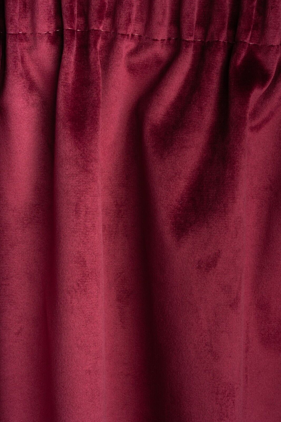Mayfair Velvet Caravan Curtains- Claret image